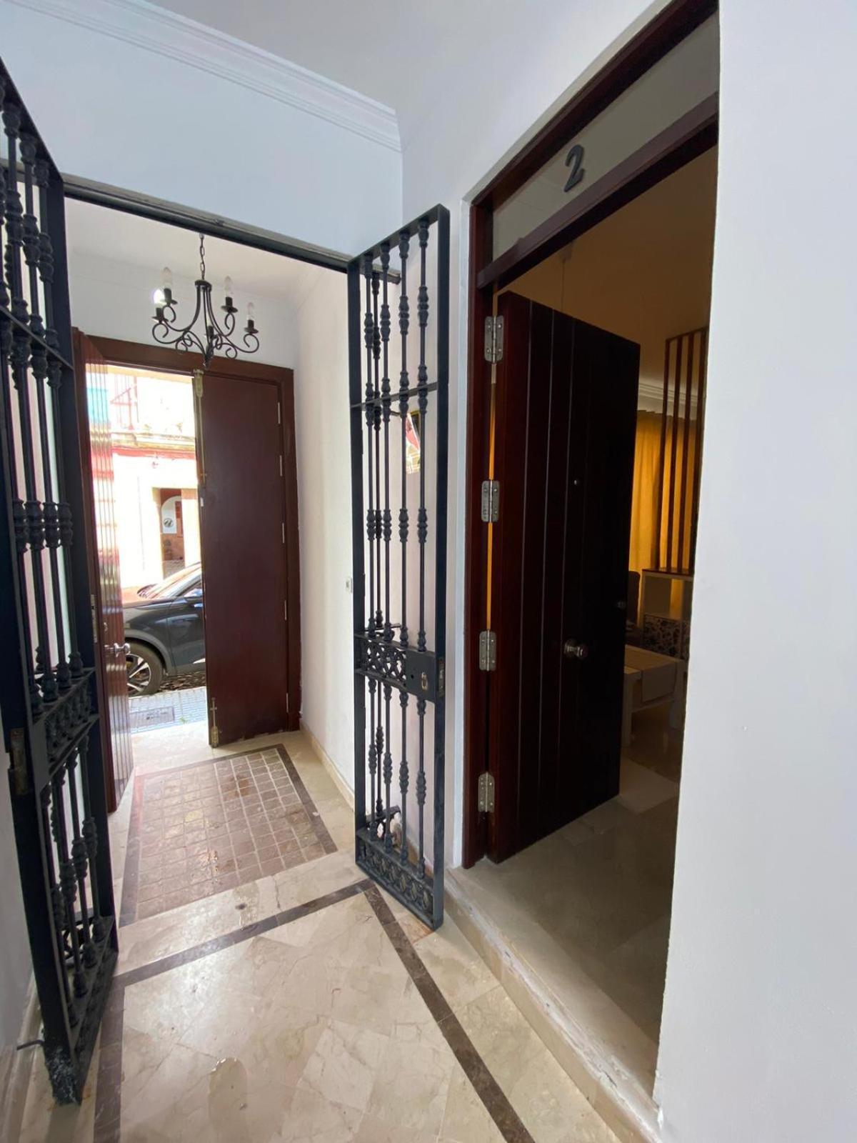 La Marchena Apartment เฮเรซ เด ลาฟรอนเตรา ภายนอก รูปภาพ