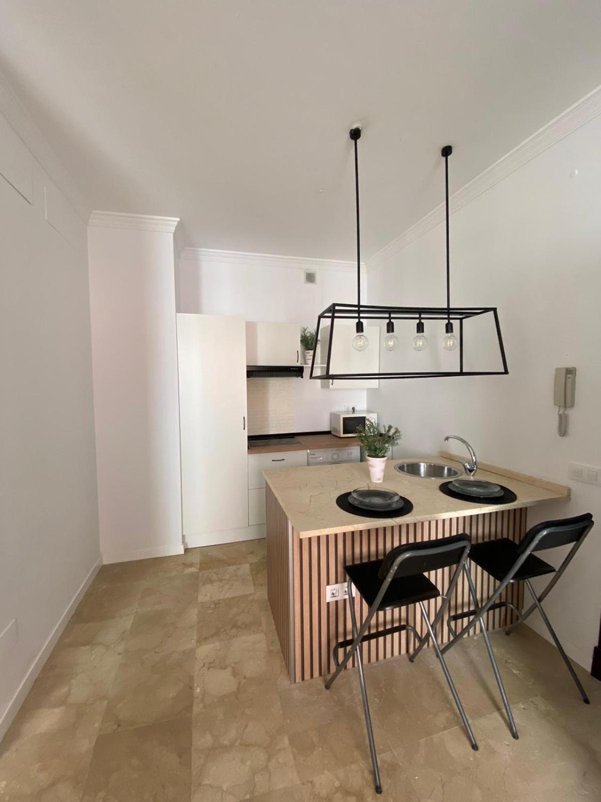 La Marchena Apartment เฮเรซ เด ลาฟรอนเตรา ภายนอก รูปภาพ